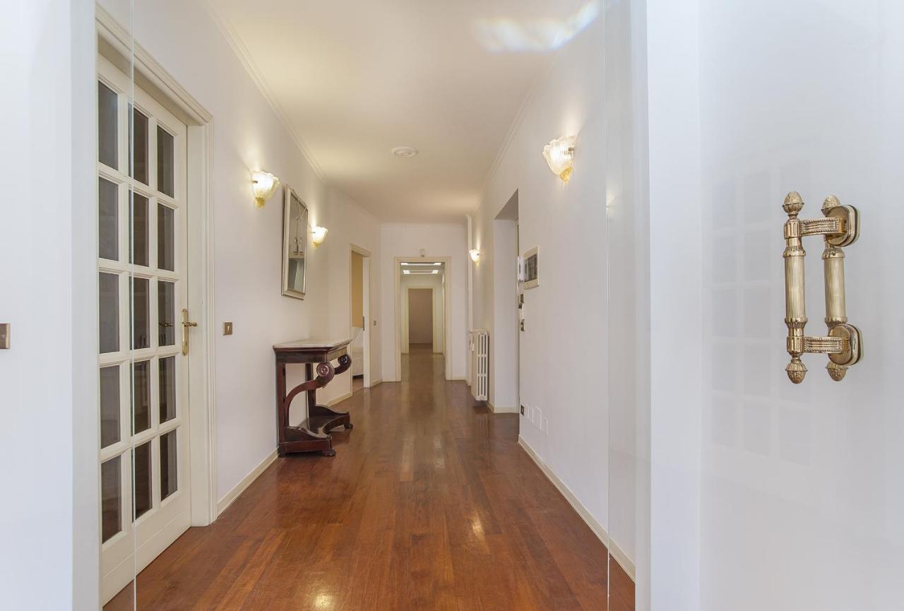 Eur Luminous And Large Family Terrace Apartment Rome Luaran gambar