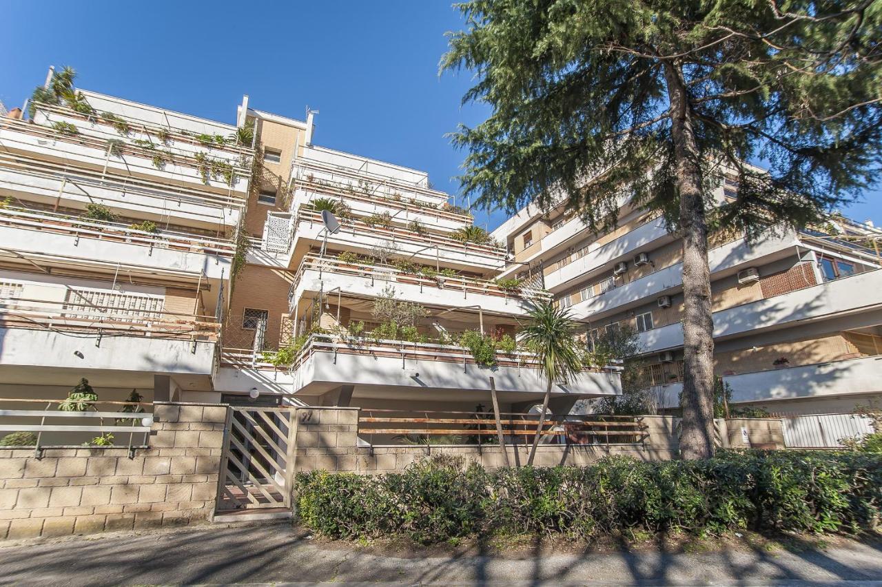 Eur Luminous And Large Family Terrace Apartment Rome Luaran gambar